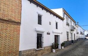 Exterior - 5 bedroom stunning home in Gerena (Gerena)