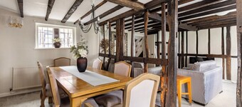 Grade II Listed Tudor Charm by Windsor Castle