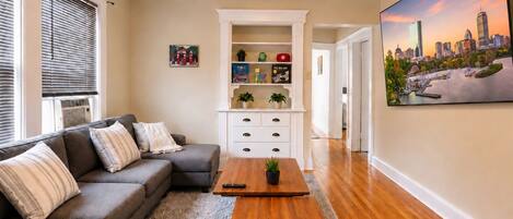 Smart TV, books