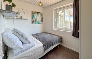 Unclassified image, 2 of 21, button - Beautiful home in Hejls with house sea view (Hejls)