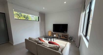 Modern Brand new Spacious Home 4BDR in Maylands