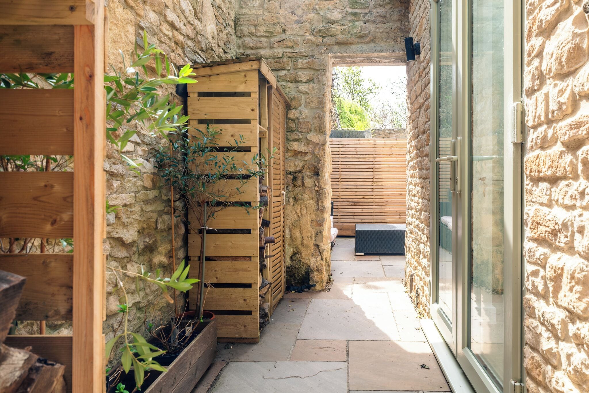 Terrace/patio