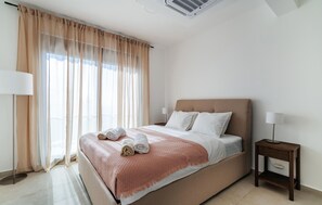 3 bedrooms, free WiFi - Amazing home in Budva (Budva)