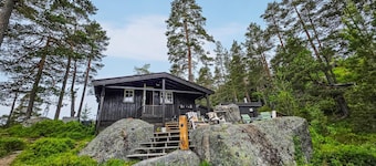 Beautiful home in Treungen with sauna