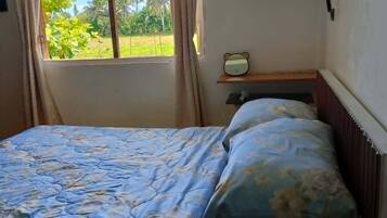 Internet, bed sheets