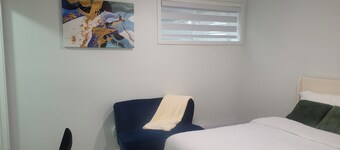 Amy's Elegant 1 Bedroom Apartment - NO CLEANING FEE!