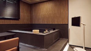Signature Room | Free WiFi