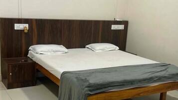 Deluxe Room | Free WiFi