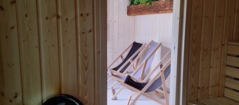 Adorable 1-bedroom house with heated pool, jacuzzi, AC in Gródek nad Dunajcem