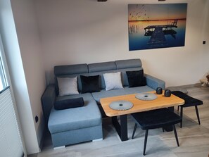 Living area - Adorable 1-bedroom house with heated pool, jacuzzi, AC in Gródek nad Dunajcem (Gródek nad Dunajcem)