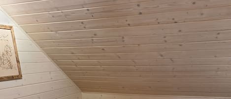 1 室のベッドルーム、アイロン / アイロン台、WiFi、ベッドシーツ