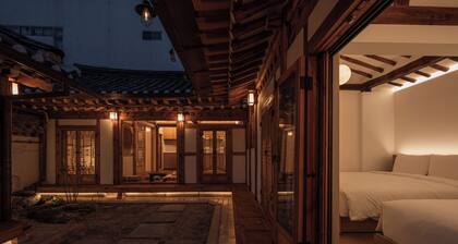 The Prima Hotel Hanok Dambakjae Gahoe