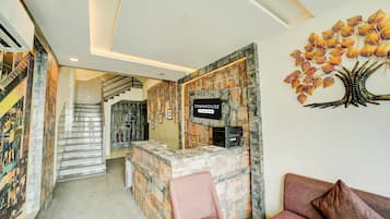 House | Reception