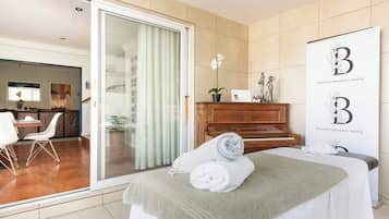 7 bedrooms, internet