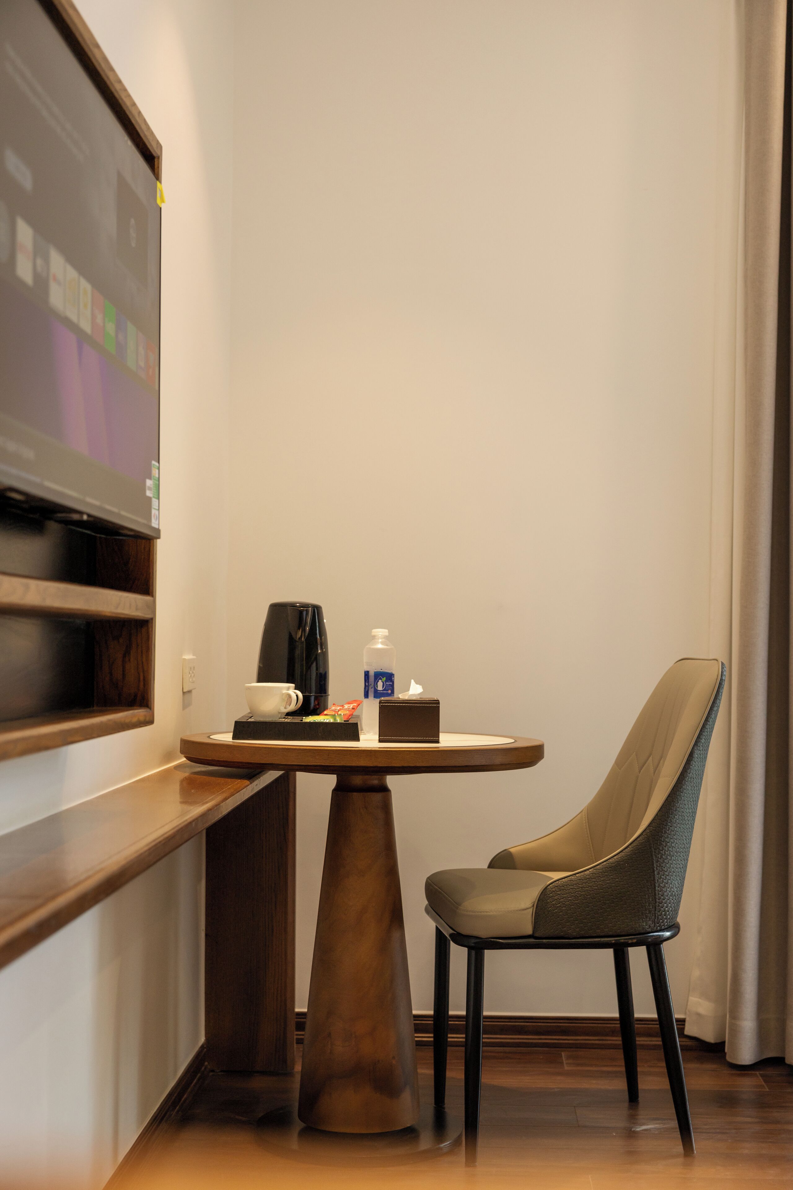 Superior Twin Room, City View | Interior