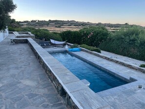 Pool - A quiet Cycladic-style family home with a pool and an exceptional ocean view. (SIFNOS)
