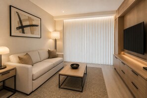 Superior Room | Living area - Bellstone Suites (Toronto)