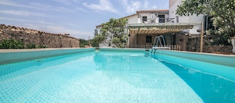 Holiday Home 'Casa Enriqueta' with Mountain View, Private Pool and Private Terrace
