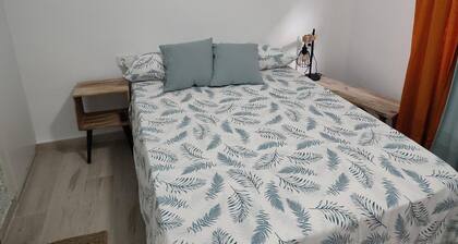 Apartment 'Las Flores 1' with Wi-Fi and Air Conditioning