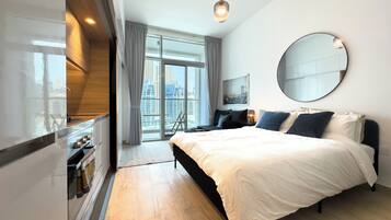 Deluxe Studio, Balcony, Canal View