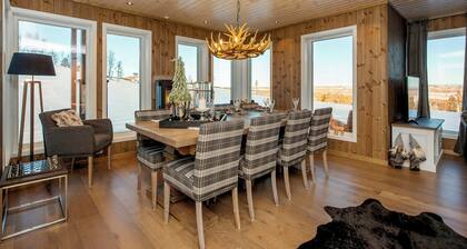 Apartment on Golsfjellet with views of Jotunheimen