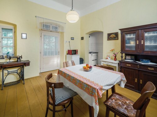 Enjoyable estate in charming Ilok  with Danube views, wine and experiences