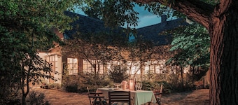 Enjoyable estate in charming Ilok with Danube views, wine and experiences