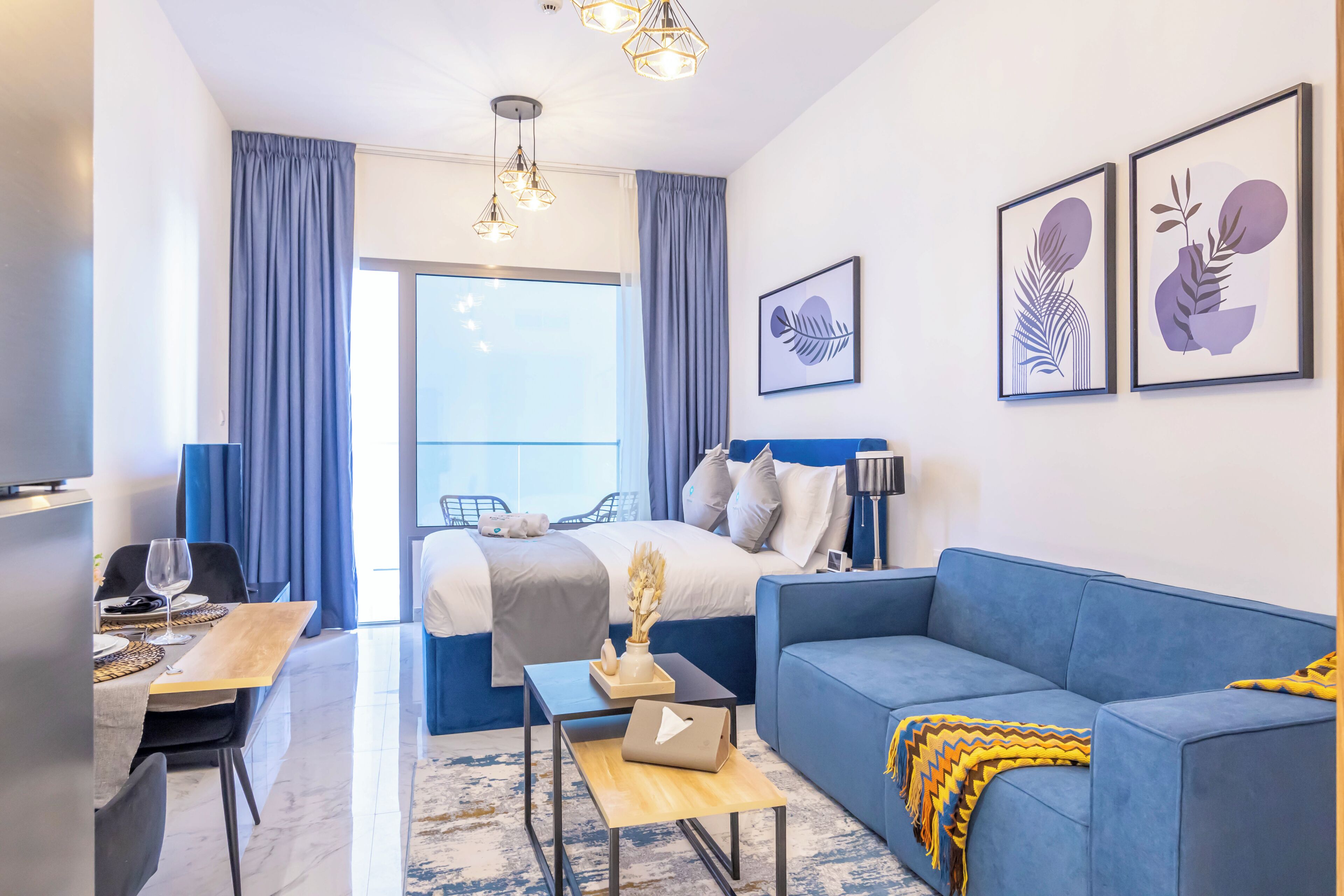 Apartment, Balcony | Living area
