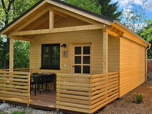 Outdoor dining - Tiny House Wiese - Waida Family Farm - Tiny Houses (Dennheritz)