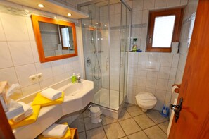 Bathroom - defaultName (Jungholz)