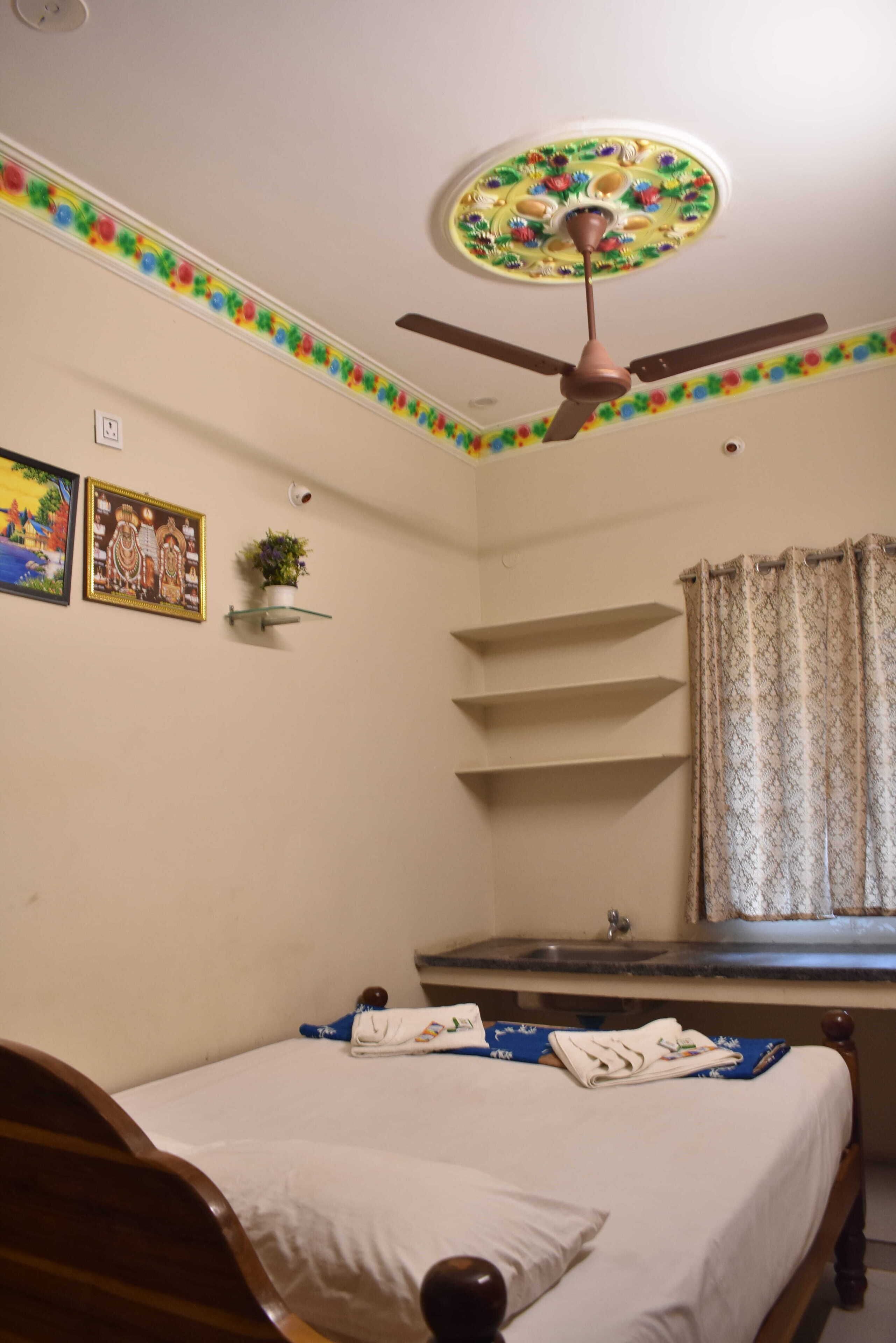5 bedrooms, WiFi