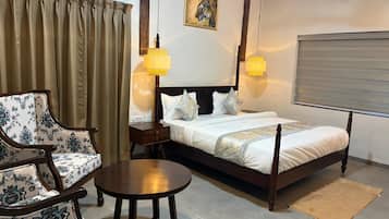 Cottage Mewah, pemandangan kebun | Meja kerja, ruang kerja ramah laptop, dan Wi-Fi gratis