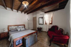 3 bedrooms, iron/ironing board, WiFi, bed sheets - Villa To Palati with Private Pool Anogyra (Taşlıca)