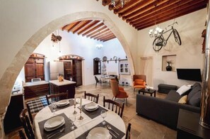 Interior - Villa To Palati with Private Pool Anogyra (Taşlıca)