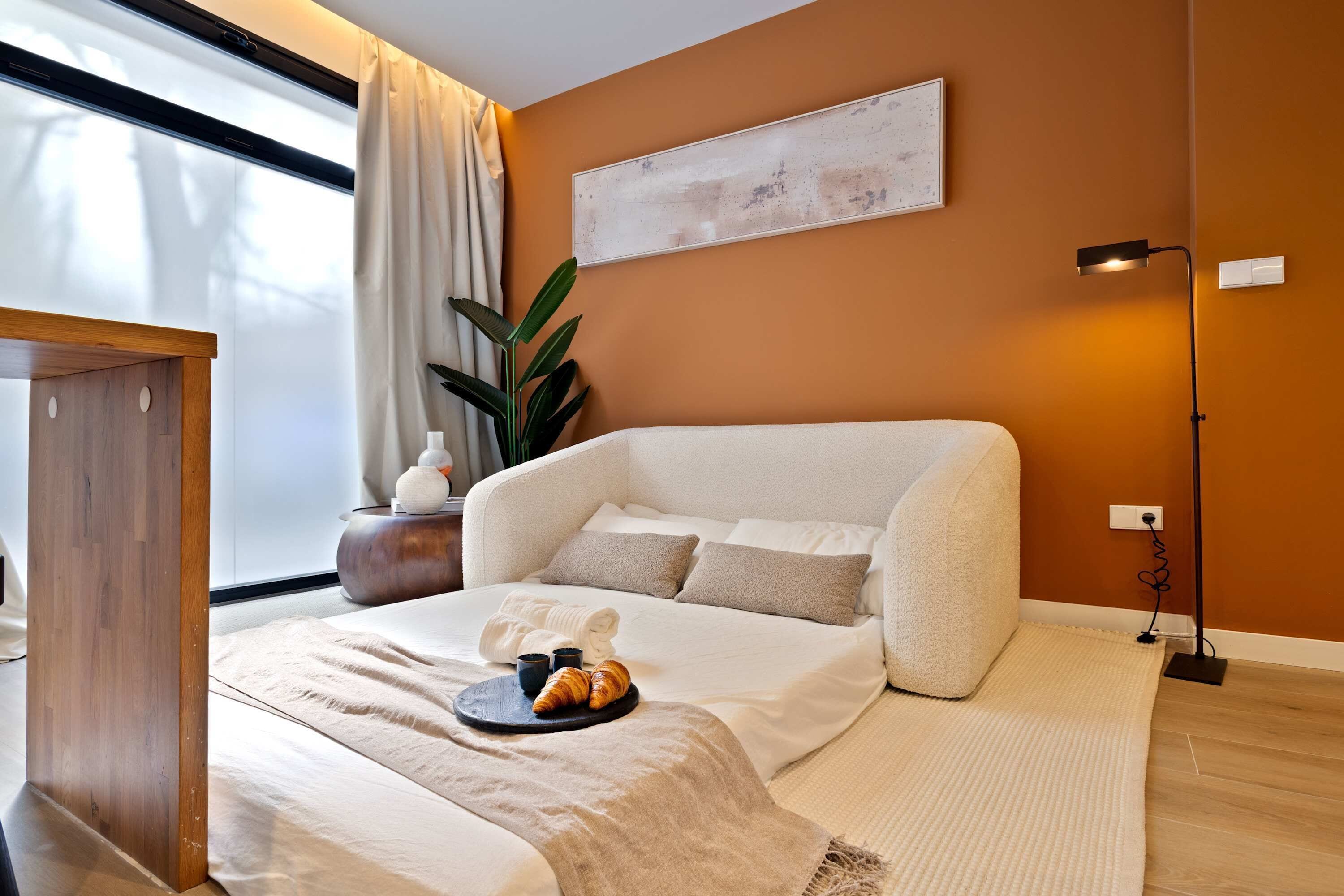 1 bedroom, desk, iron/ironing board, WiFi