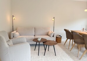 TV, stereo - Dolles Hüs - Dolles Hüs – Stylish family vacation home with a garden in (Wenningstedt-Braderup (Sylt))