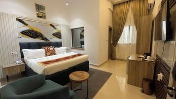 Superior Single Room, City View