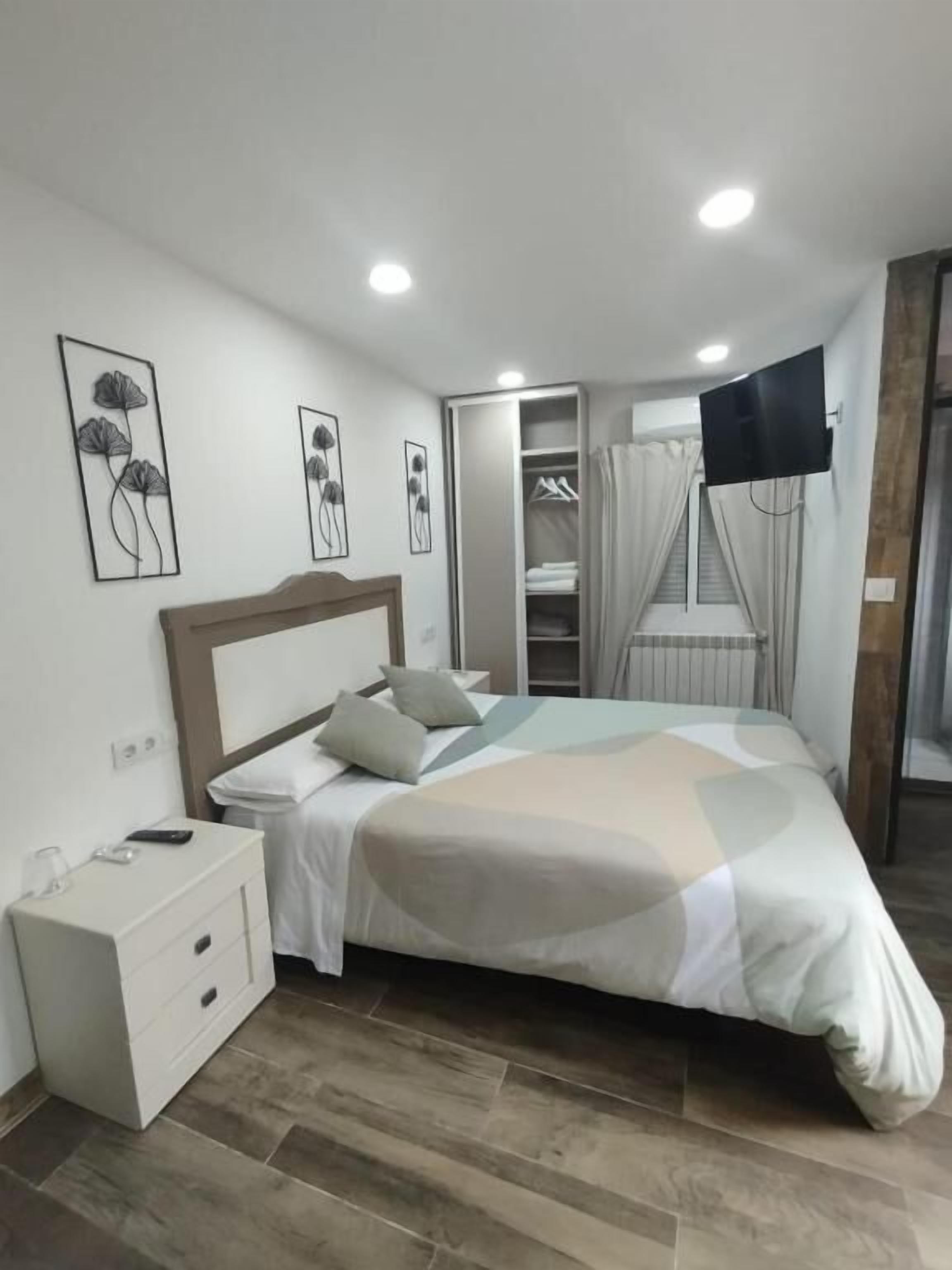 Suite, 1 Queen Bed, Balcony | Free WiFi