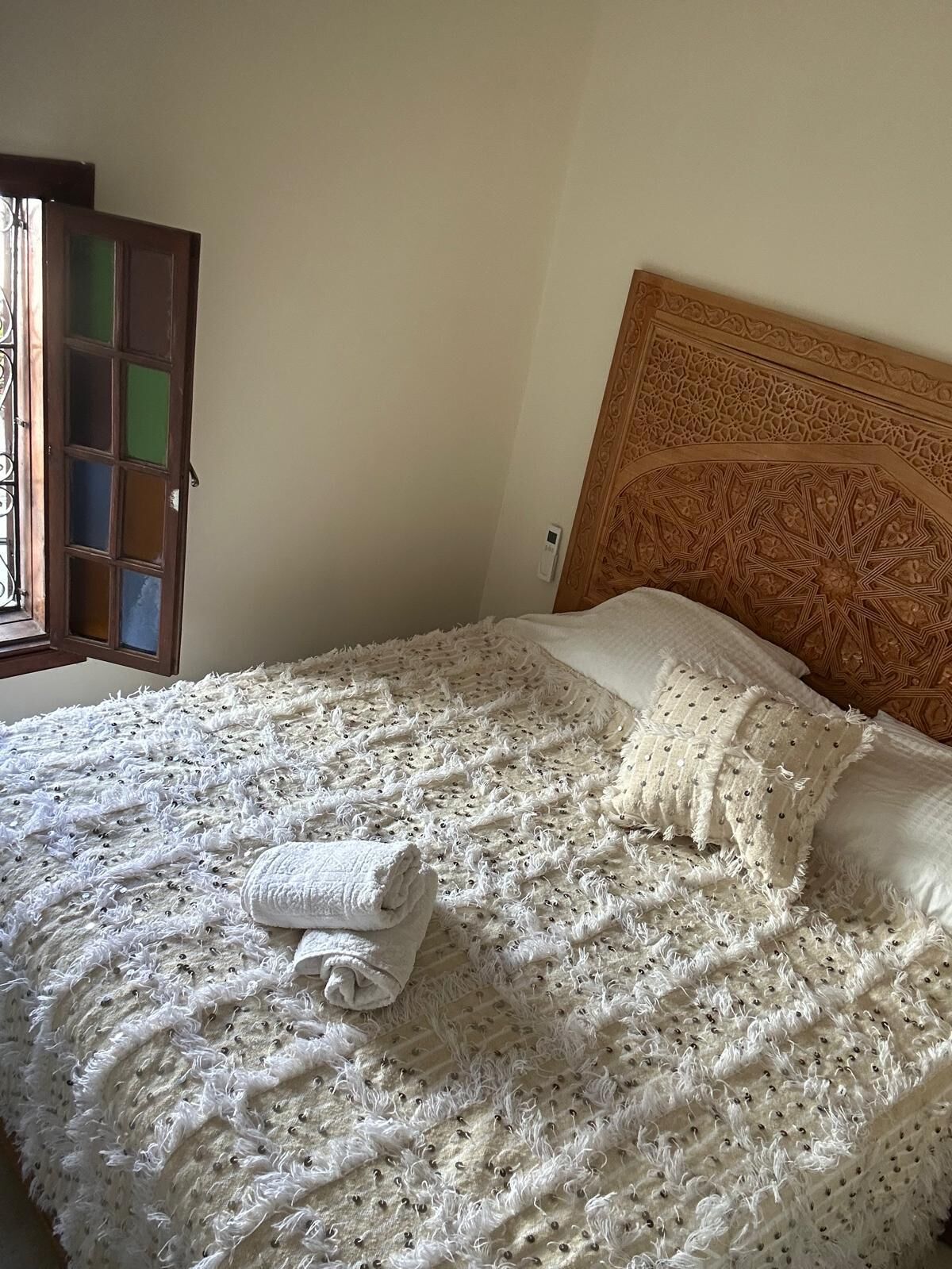 3 chambres, fer et planche à repasser, Wi-Fi, draps fournis