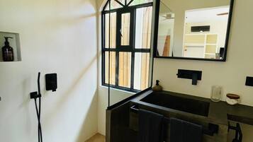 Studio Suite, Private Pool, Garden View | Bathroom | Shower, hair dryer, towels, soap