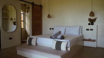 Studio Suite, Private Pool, Garden View | In-room safe, laptop workspace, blackout curtains, iron/ironing board
