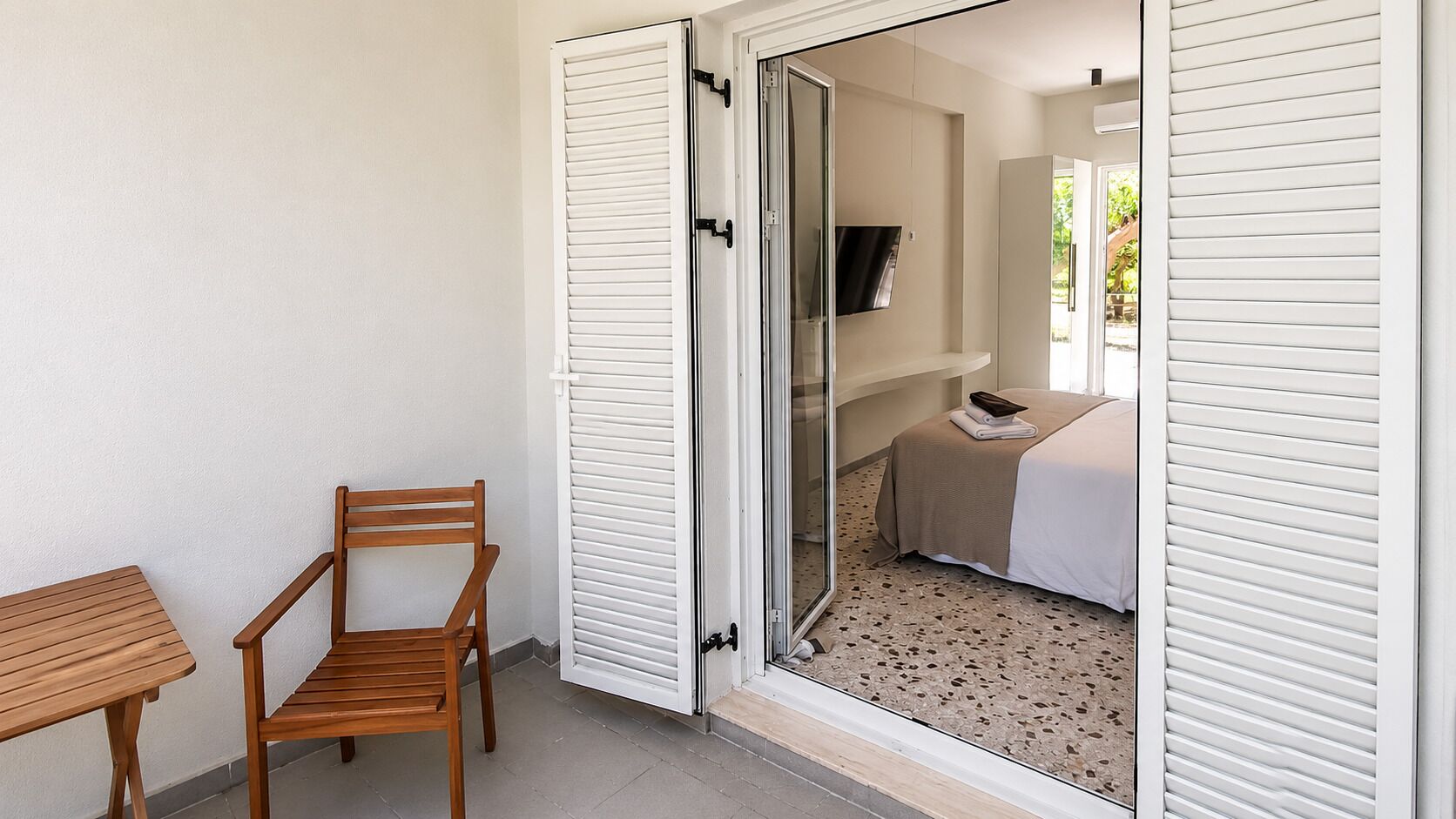 Standard Double Room | Egyptian cotton sheets, premium bedding, pillowtop beds, blackout drapes