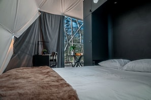 2 habitaciones, escritorio, wifi y ropa de cama