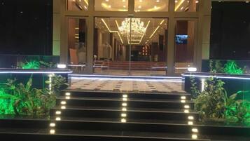 House | Reception