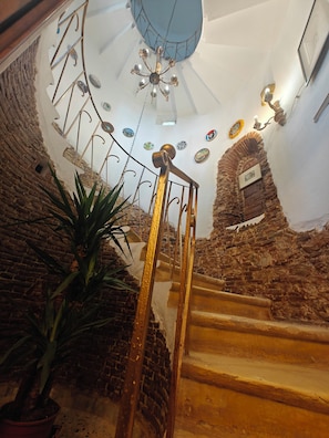 Triple Room | Interior