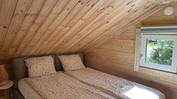 WiFi, bed sheets