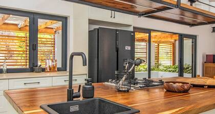 Otter's Oarsman | Stanford | Luxury | Pool