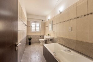 Bathroom - 3 Bedroom Penthouse In the Absolute Center Of Protaras (Paralimni)