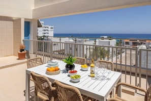 Outdoor dining - 3 Bedroom Penthouse In Absolut Center Of Protaras (Paralimni)
