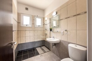 Bathroom - 3 Bedroom Penthouse In Absolut Center Of Protaras (Paralimni)